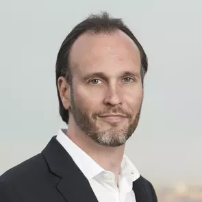 Brian Rhys, West Vancouver, Real Estate Agent